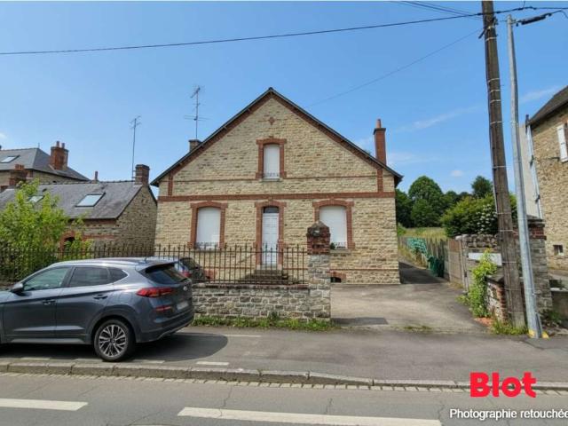 Immeuble 6 pièces Châteaubourg 35