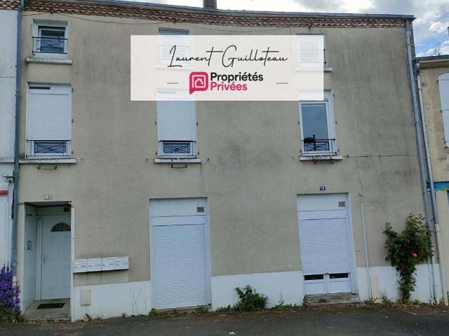 Immeuble 6 pièces Mortagne sur Sèvre 85