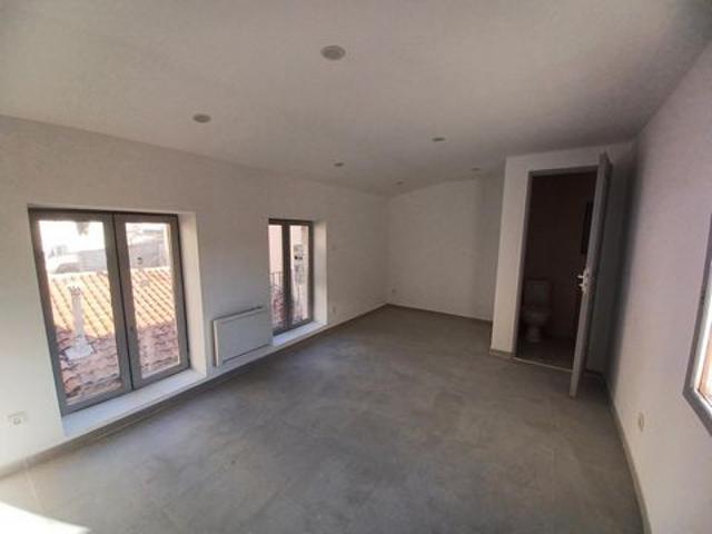 Immeuble 75M2 4 studios