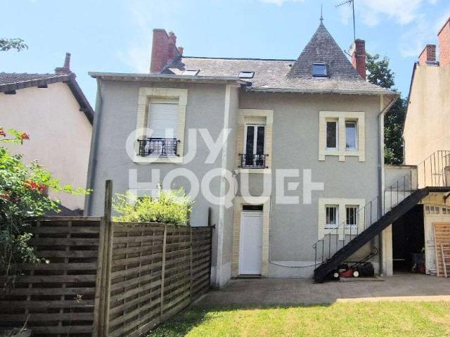 Immeuble 7 pièces Château Gontier sur Mayenne 53