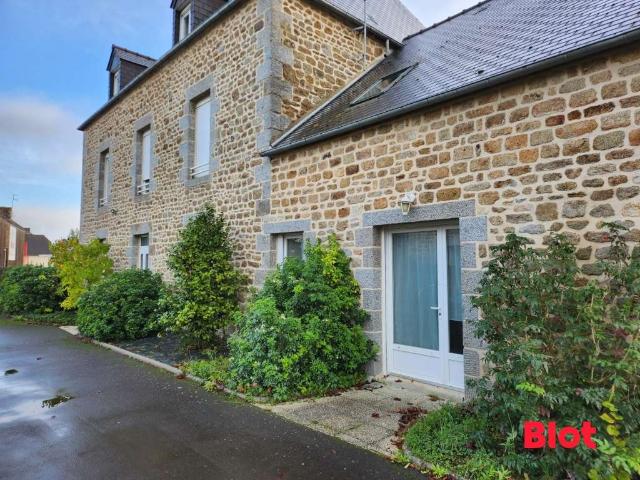 Immeuble 7 pièces Saint Étienne en Coglès 35