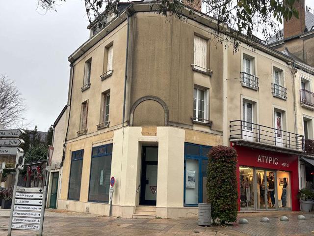 Immeuble 8 pièces Château Gontier sur Mayenne 53