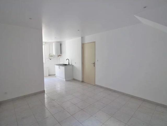 Immeuble 90m ²