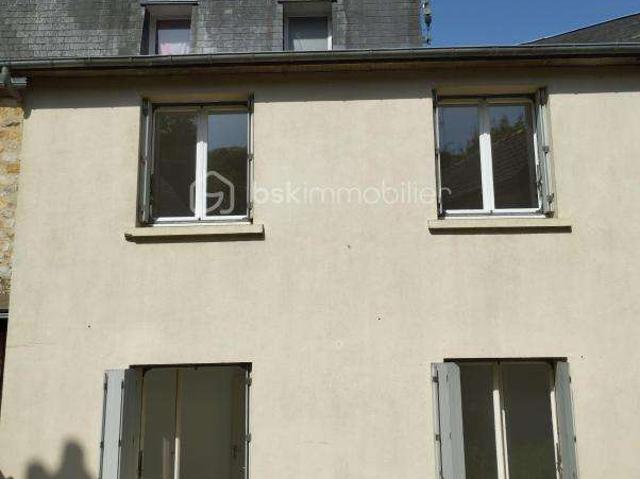 Immeuble 9 pièces Domfront en Poiraie 61