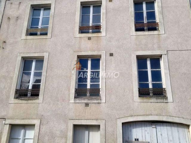 Immeuble 9 pièces Saint Calais 72
