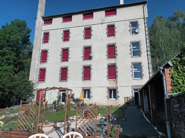 Immeuble 1021m² Rentabilité 14,5% Étudiants/Airbnb