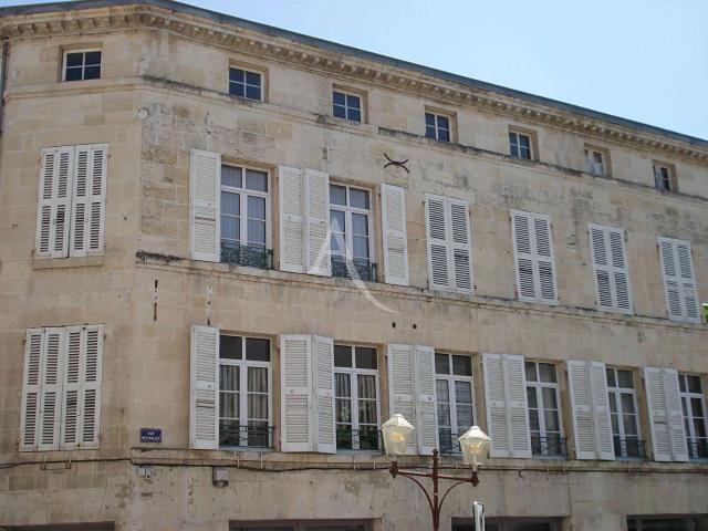 Immeuble 10 pièces Fontenay le Comte 85