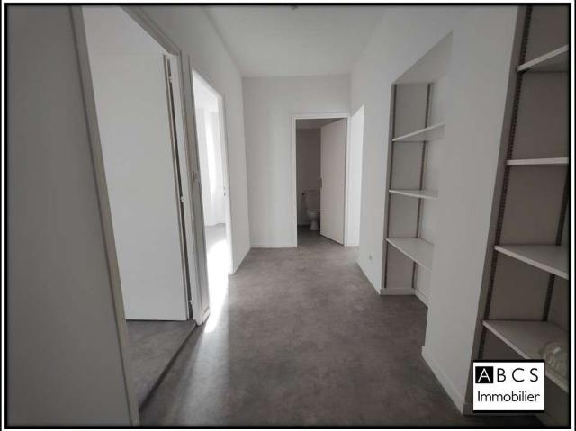 Immeuble 10 pièces La Roche sur Yon 85