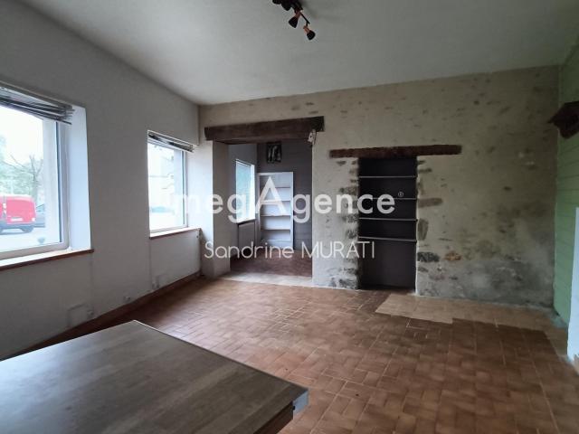Immeuble 112 m² Saint Pierre des Nids