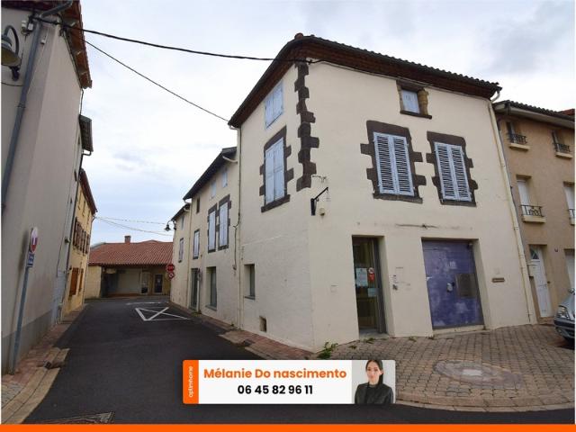 Immeuble 122m² en plein centre ville de Pont du Château