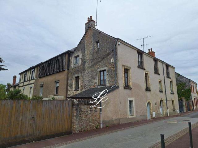 Immeuble 14 pièces Sablé sur Sarthe 72