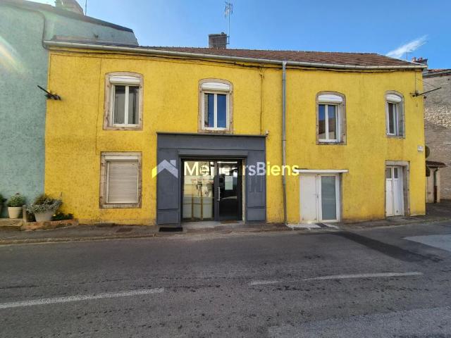 Immeuble 175 m² à Champlitte