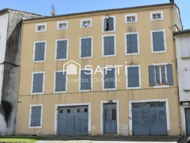 Immeuble 179 m² avec garages en centre ville