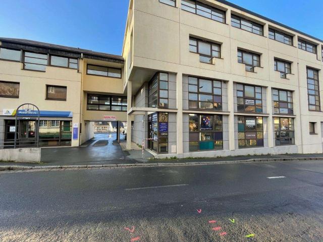 Immeuble 20 pièces Lannion 22