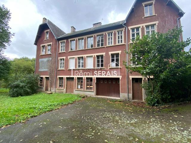 Immeuble 25 pièces Le Châtellier 61