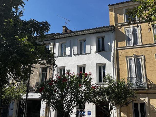 Immeuble 2 locaux + 1 T2 Vidauban 210m² Vidauban