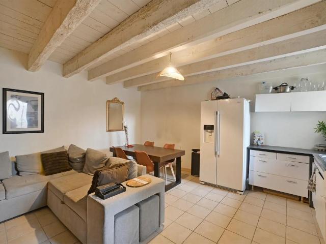 Immeuble 330m² idéal investisseur à Alès
