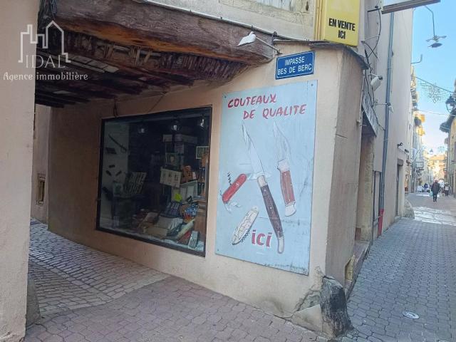 IMMEUBLE