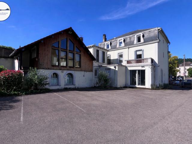 IMMEUBLE 379M2