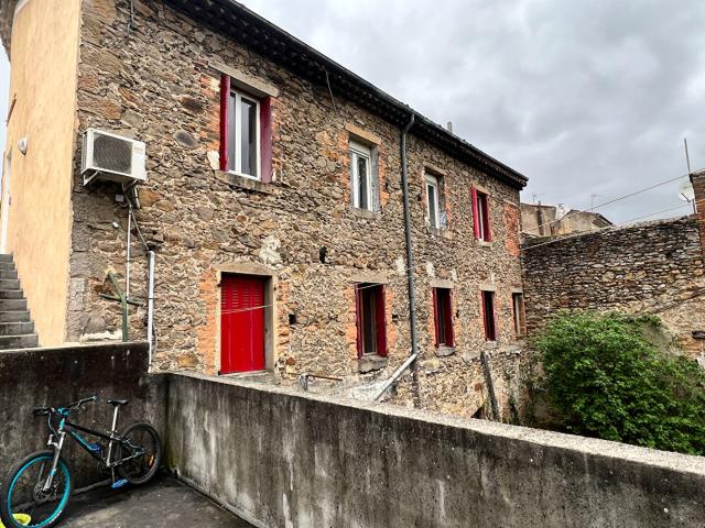 Immeuble trois appartements Bessèges