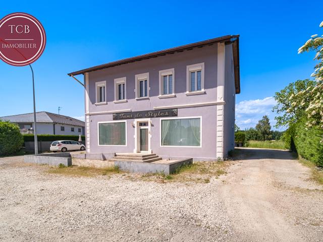 Immeuble Valdieu Lutran 250 m2