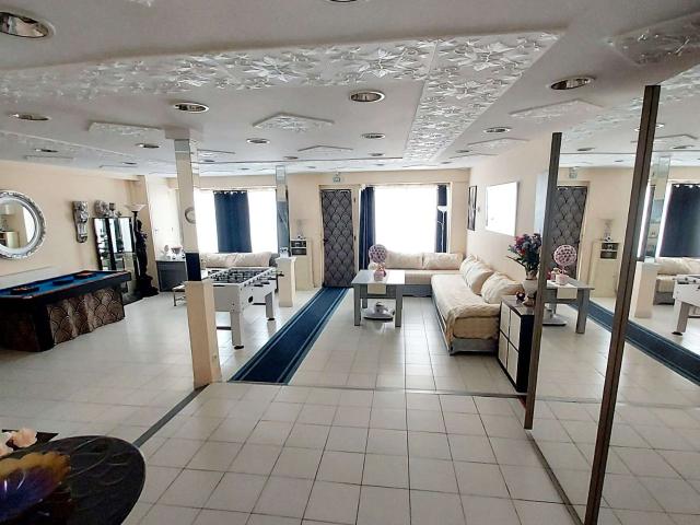 Immeuble Villaines la Juhel 53