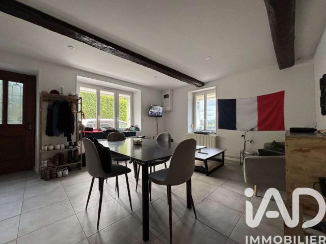 Immeuble Vrigne aux Bois 08