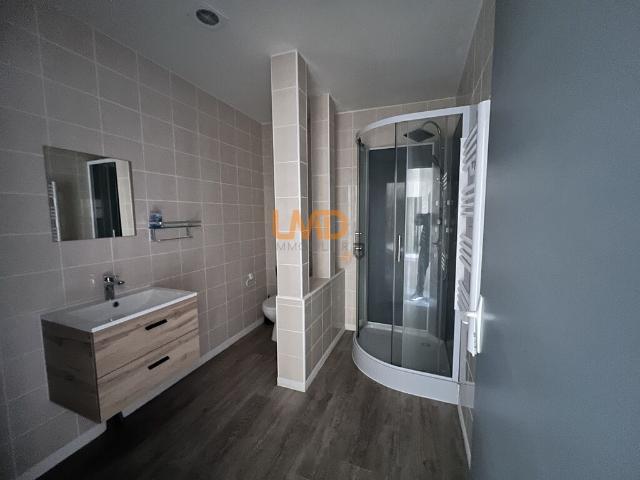 Immeuble à bon rendement locatif Cransac les Thermes Aveyron