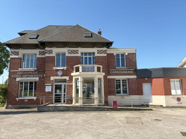 Immeuble à louer à Eu 76260