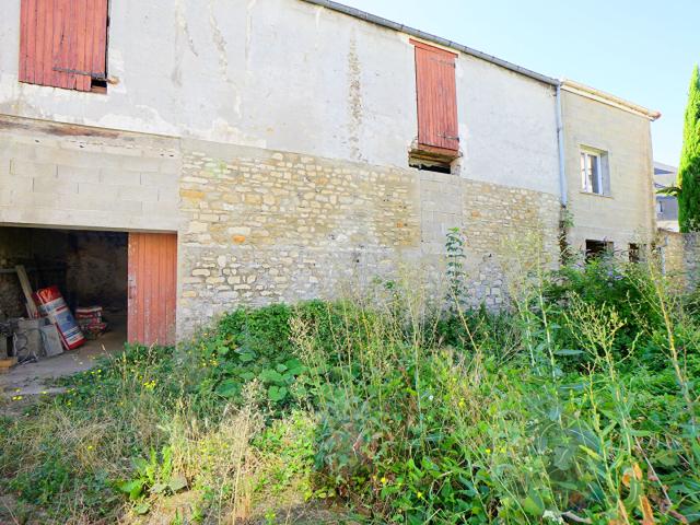 Immeuble à réhabilité à Limay 200 m2 de potentiel