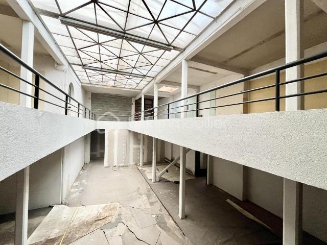Immeuble à réhabiliter – Hyper centre Villefranche sur Saône – Fort potentiel investisseurs