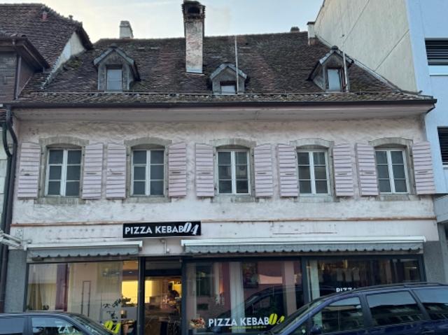 Immeuble à rénover projet de rénovation et permis en force fort rendement potentiel
