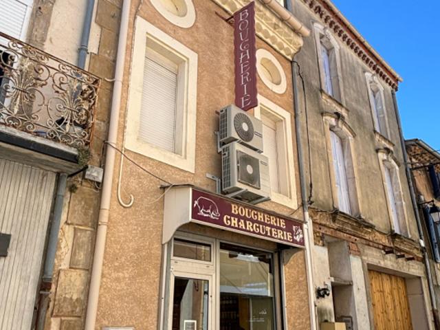Immeuble à usage mixte, avec fonds de commerce, murs commer