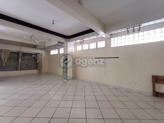 Immeuble à vendre 300 m² Moulay Youssef Casablanca