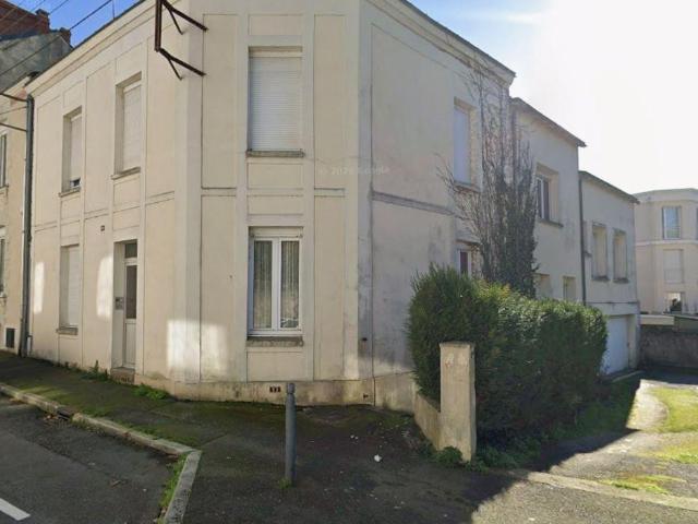 Immeuble à vendre à Angers 49000
