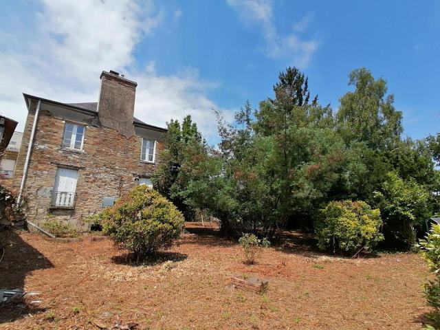 Immeuble à vendre à Bain de Bretagne 35470