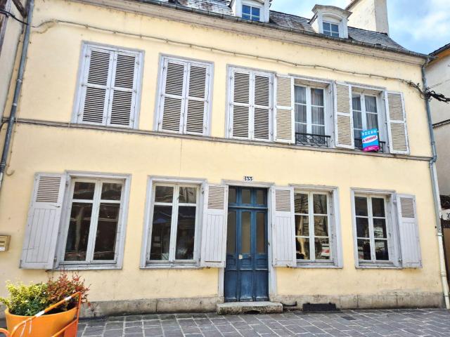 Immeuble à vendre à Bar sur Seine 10110
