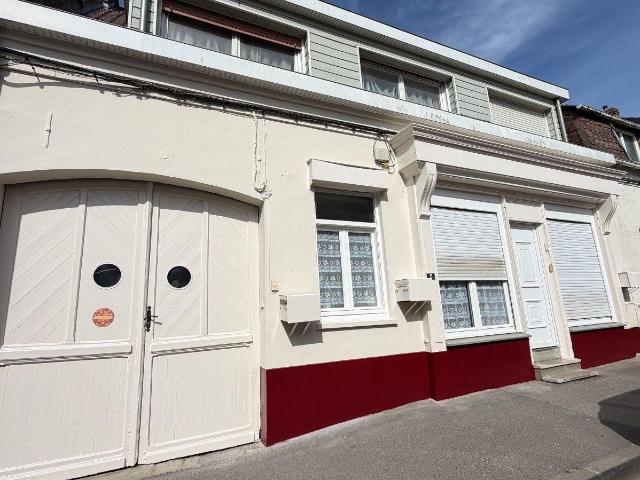 Immeuble à vendre à Bollezeele 59470