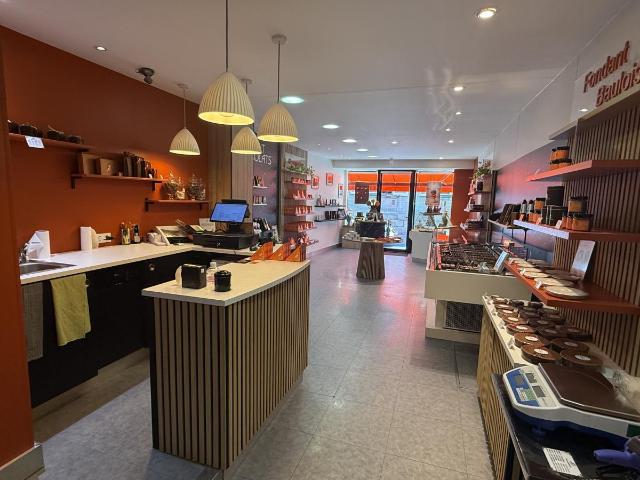 Immeuble à vendre à Cholet 49300