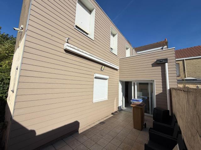 Immeuble à vendre à Coudekerque Branche 59210