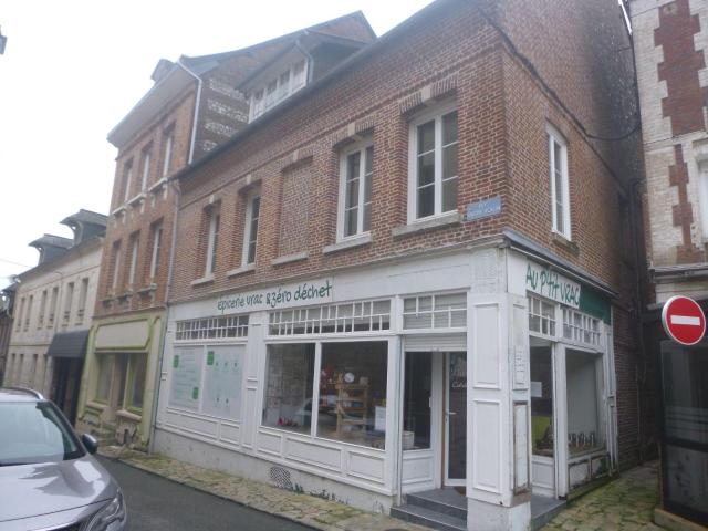 Immeuble à vendre à Doudeville 76560