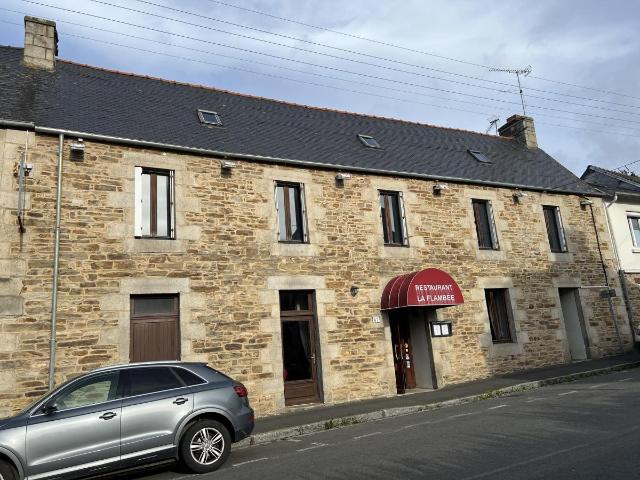 Immeuble à vendre à Lannion 22300