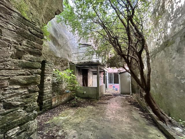 Immeuble à vendre à Le Palais 56360