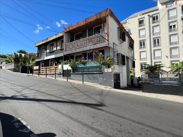 Immeuble à vendre à Le Tampon 97430