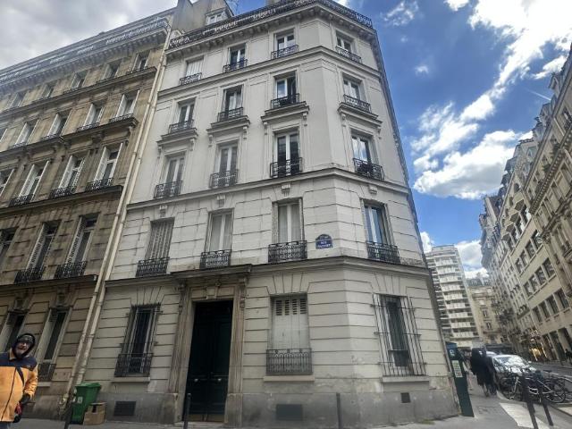Immeuble à vendre à Paris 15e arrondissement 75015
