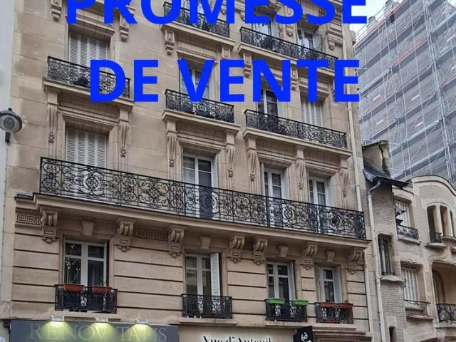 Immeuble à vendre à Paris 75000