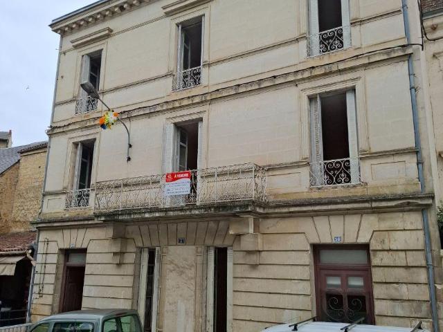 Immeuble à vendre à Sarlat la Canéda 24200