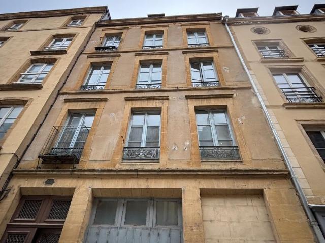 Immeuble à vendre à Sedan 08200