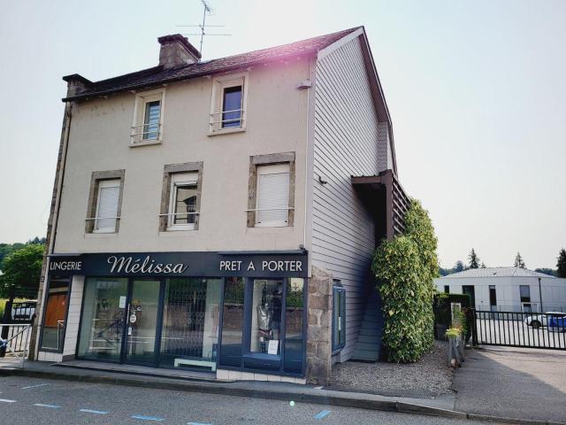 Immeuble à vendre à Ussel 19200