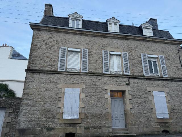 Immeuble à vendre à Vannes 56000